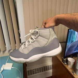 cool grey 11